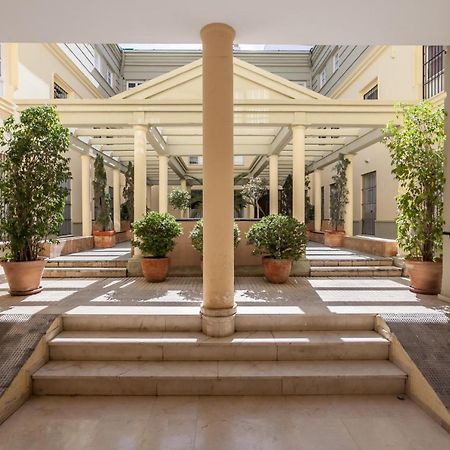 Apartamento Con Encanto En El Barrio De Santa Cruz Sevilla Kültér fotó