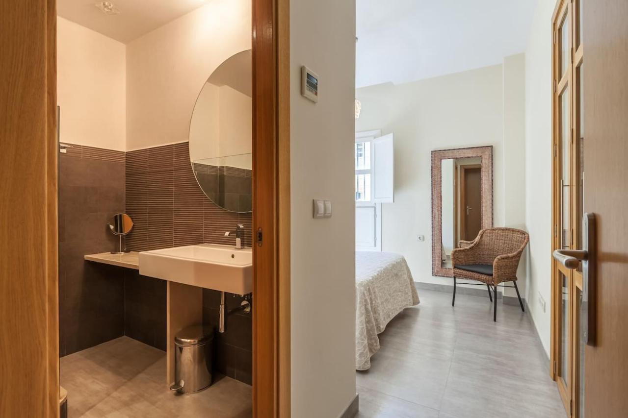 Apartamento Con Encanto En El Barrio De Santa Cruz Sevilla Kültér fotó